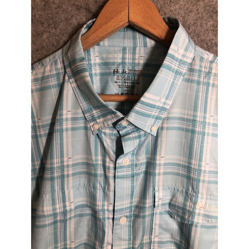 Huk Men Shirt Large Blue Plaid Button Down Vents Fishing Performance